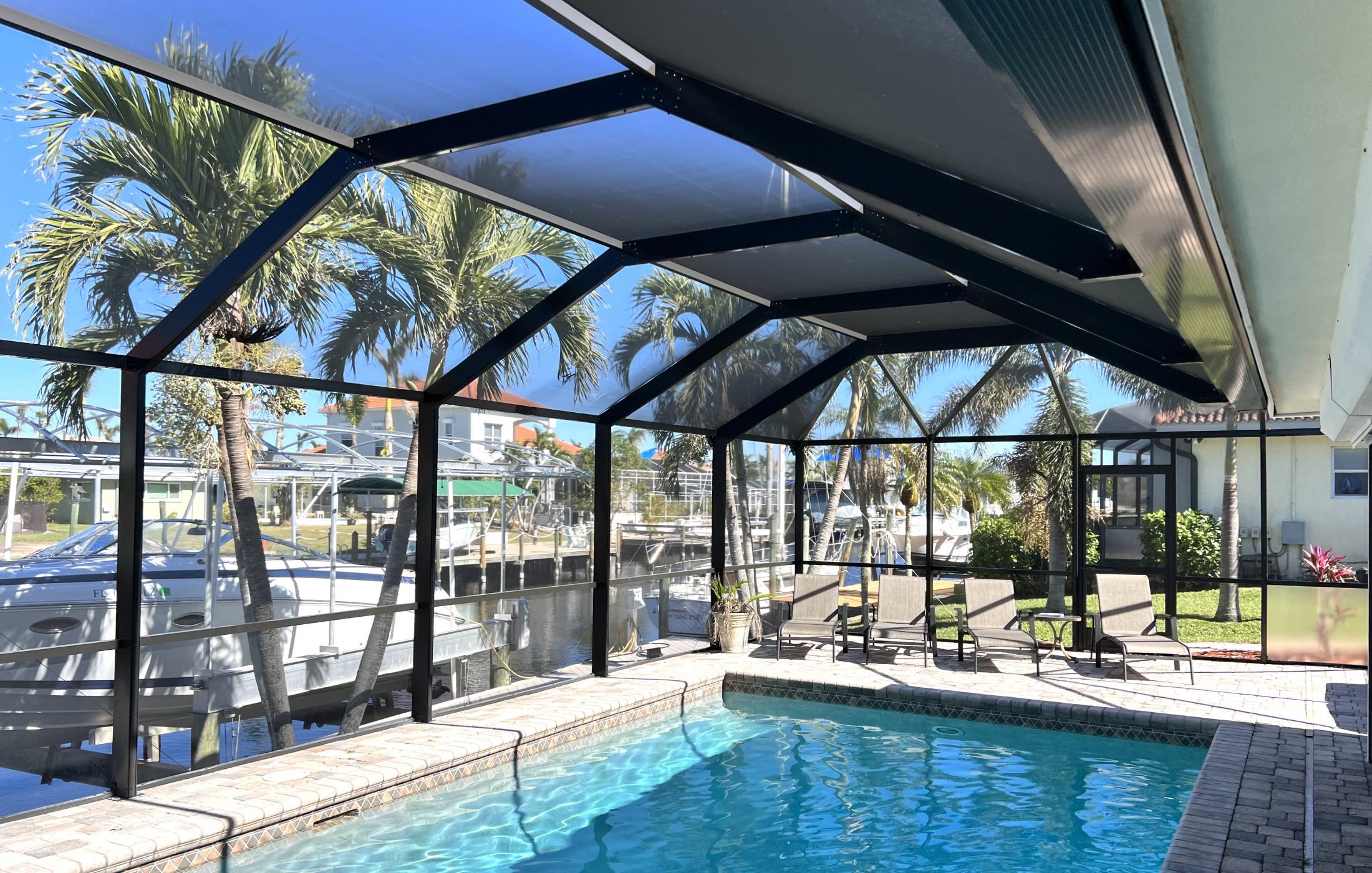 Best Villa in Cape Coral Airbnb Call (239) 2979151